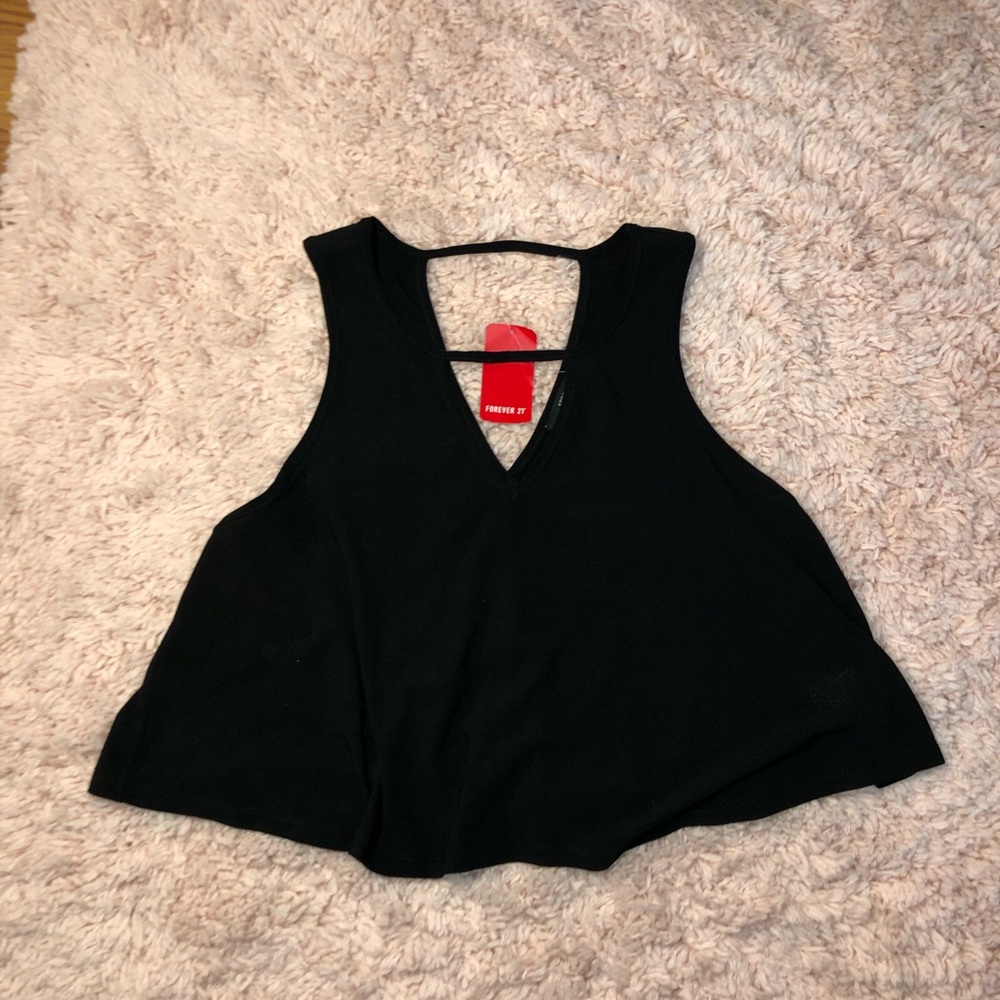 Black crop top